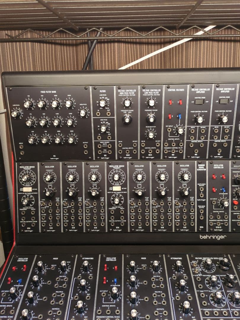 Behringer Modular Synthesizers System 55