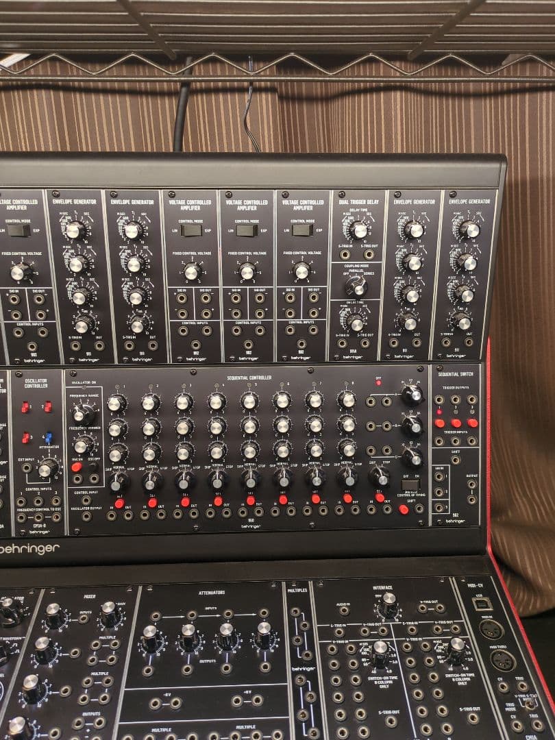 Behringer Modular Synthesizers System 55