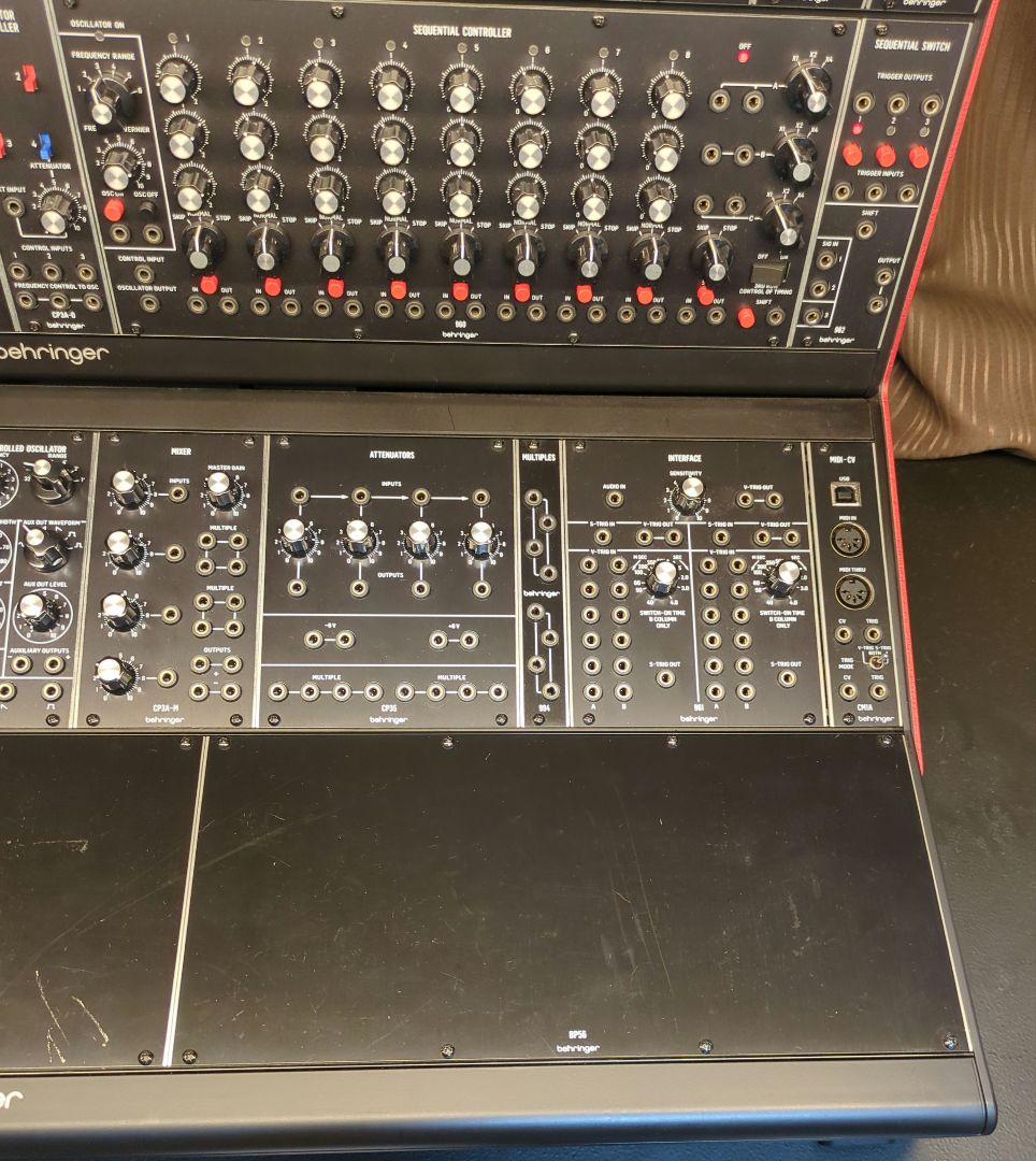 Behringer Modular Synthesizers System 55