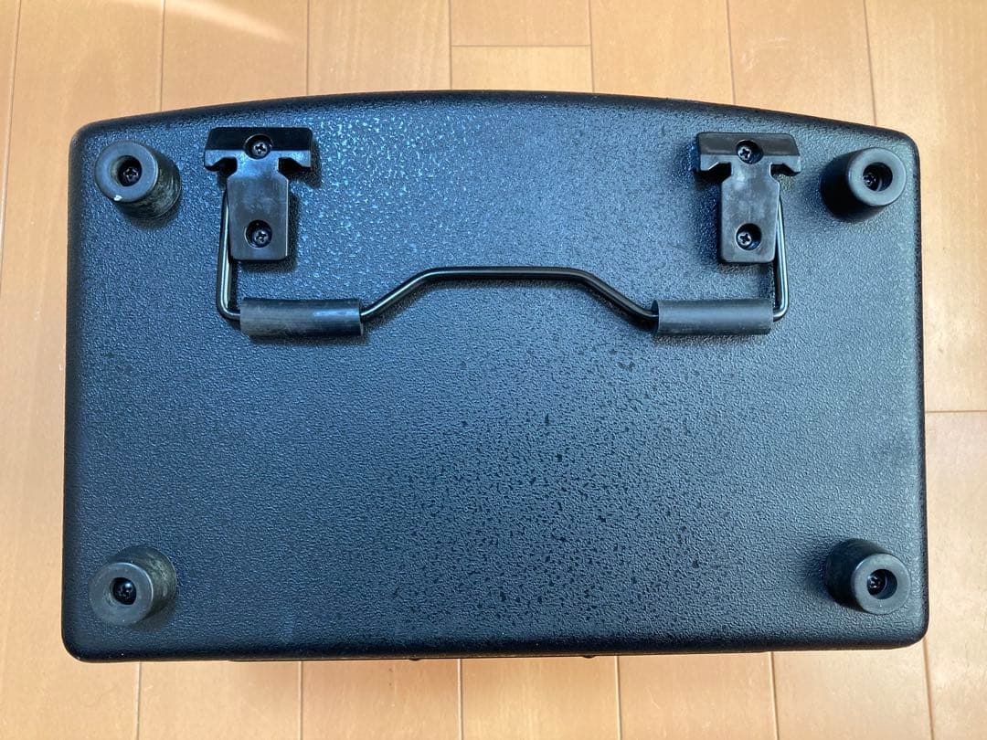 Roland Guitar Amplifier Ac-33 Ac