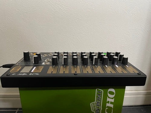 Modular Synthesizer Make Noise 0-Ctrl
