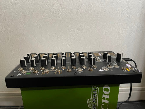Modular Synthesizer Make Noise 0-Ctrl