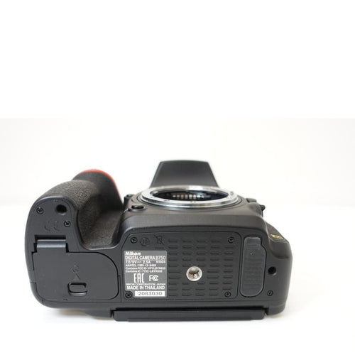 Nikon Digital Slr D750 24-120Mmvrkit Ab 88