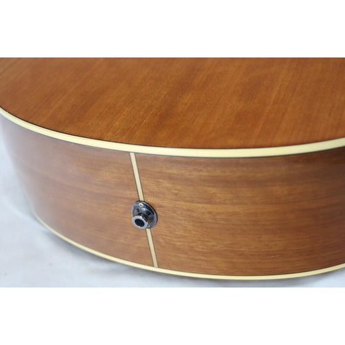 Yamaha Acoustic Guitar
