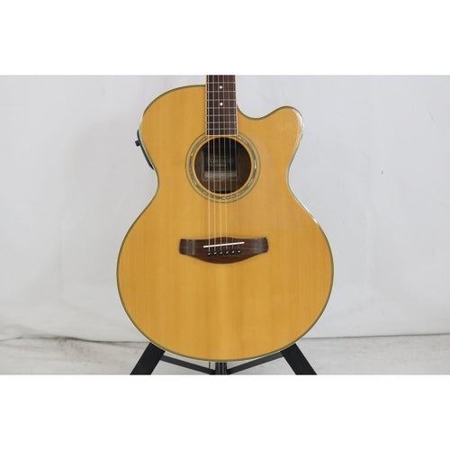Yamaha Acoustic Guitar