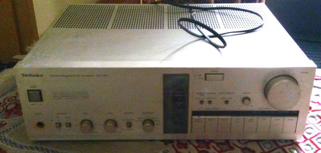 Technics Av Amplifier Su-V6X