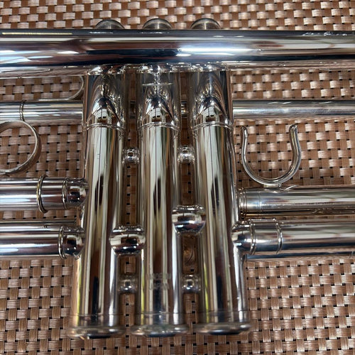 Yamaha Trumpets Ytr-2335
