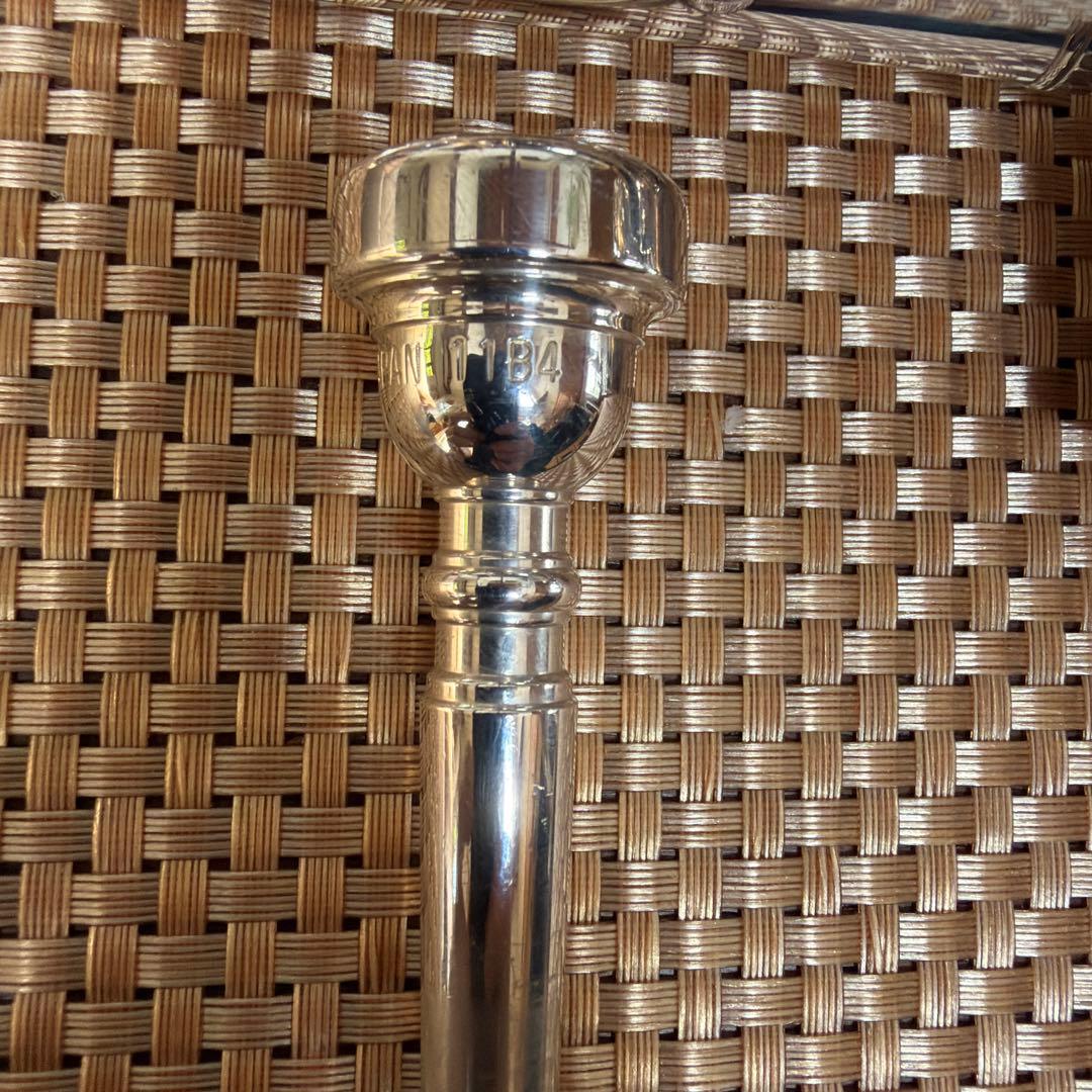 Yamaha Trumpets Ytr-2335