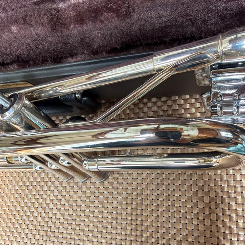 Yamaha Trumpets Ytr-2335