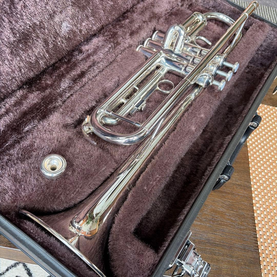 Yamaha Trumpets Ytr-2335