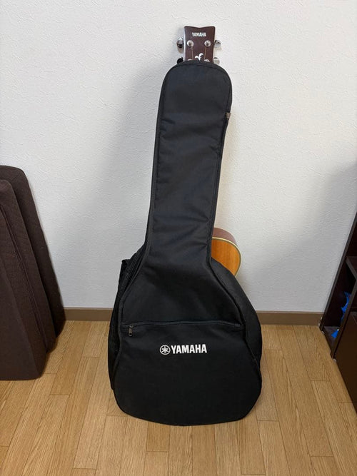 Yamaha Acoustic Guitars Fs820