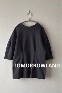 Tomorrowland Half-Sleeve Three-Quarter-Sleeve