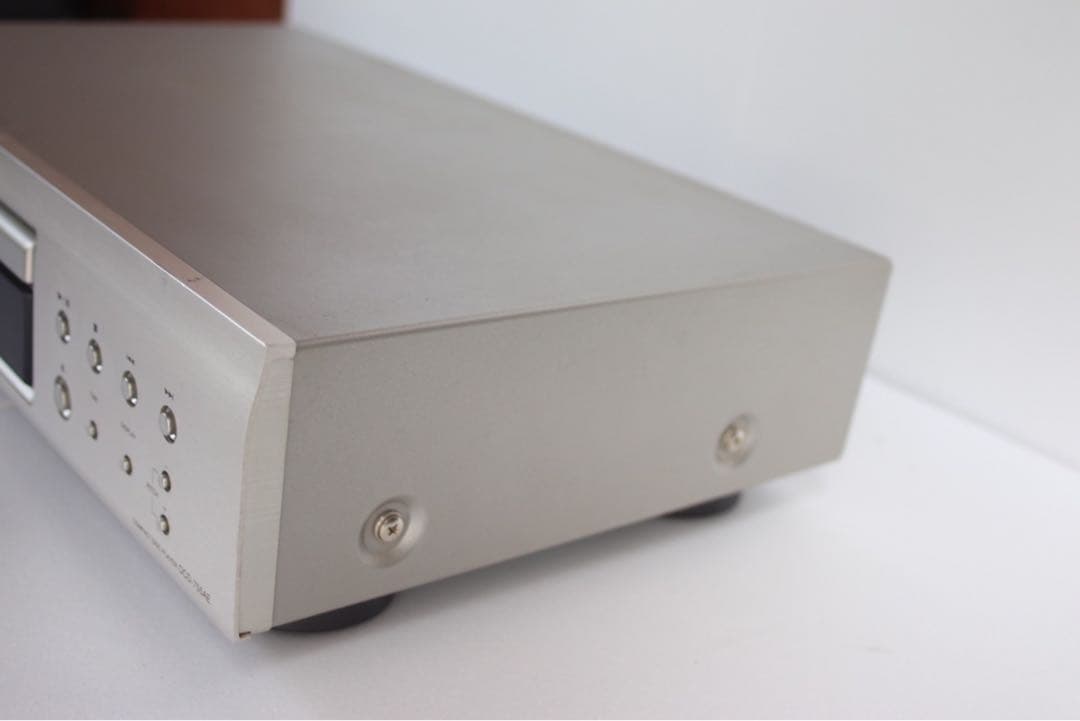 Denon Cd Sacd Player Dcd-755Ae