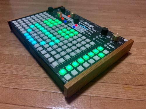 Samplers Synthstrom Deluge Oled
