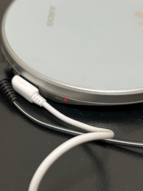 Sony Portable Cd Player D-Ne730 Walkman