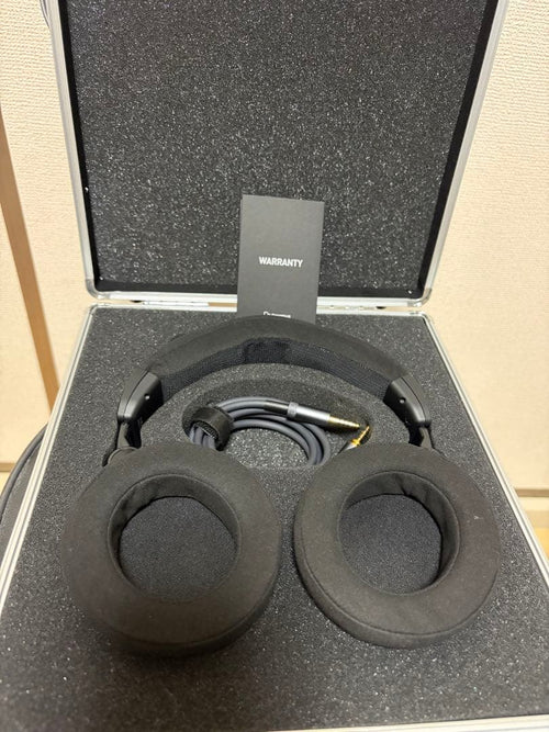 Ultrasone Recableable Headphones Virtuoso