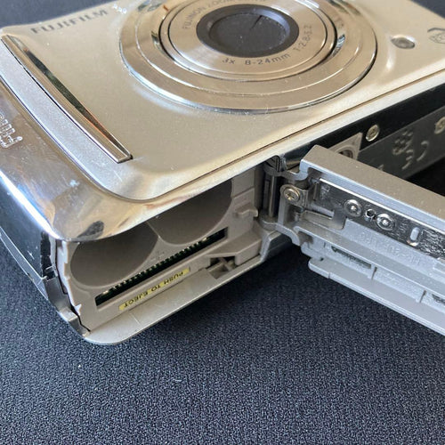 Fujifilm Compact Digital Camera Finepix A800