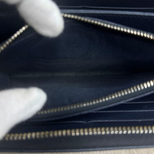 Prada Long Wallets 110 Nx2