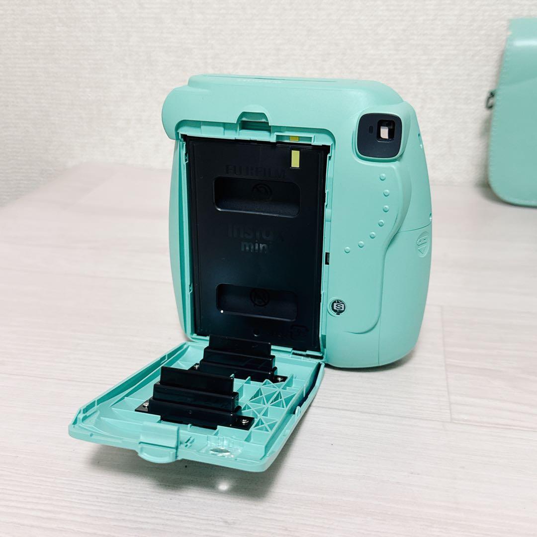 Fujifilm Instant Camera Body 2635 Instax Mini 8+
