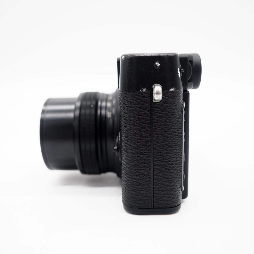 Fujifilm Compact Digital Camera X10