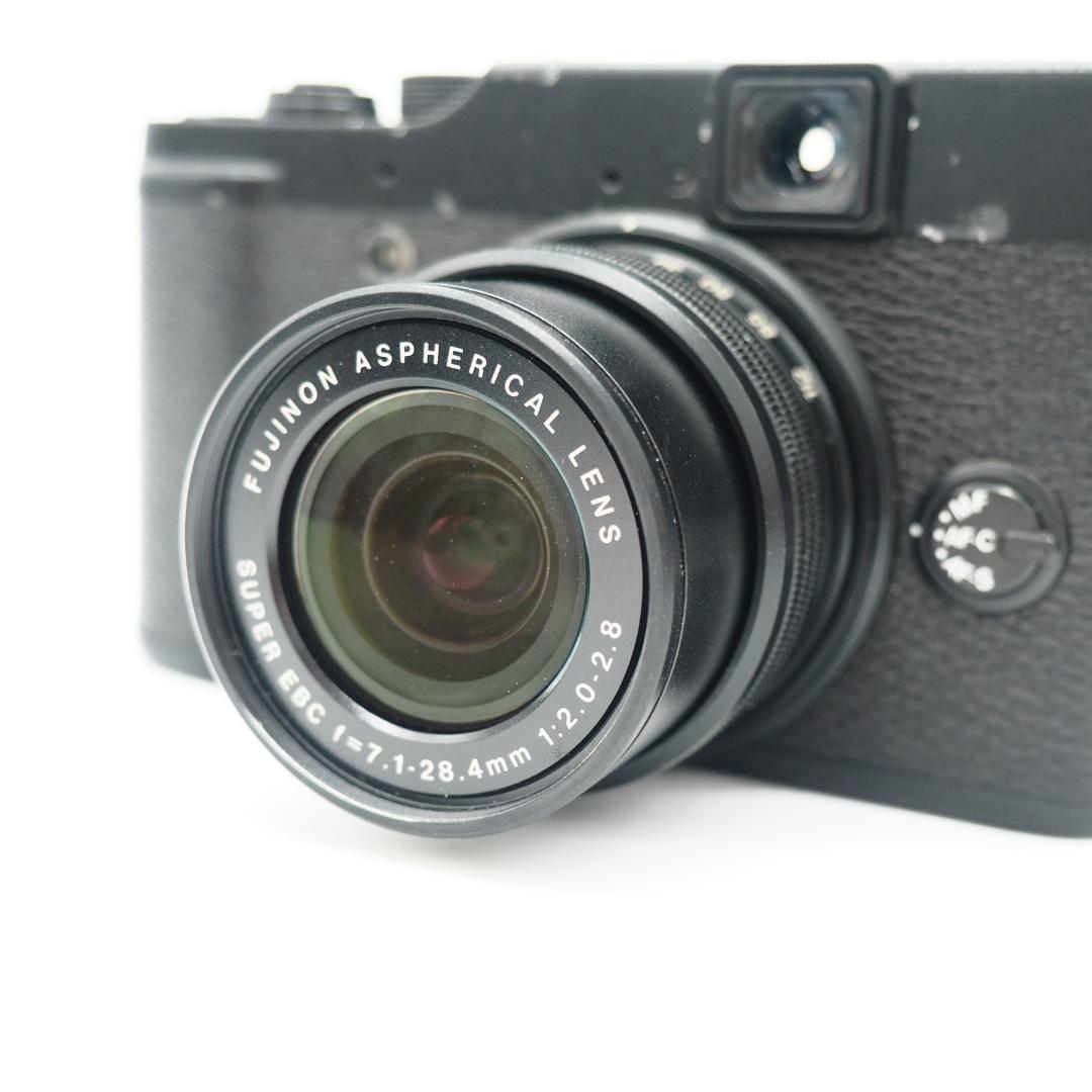 Fujifilm Compact Digital Camera X10