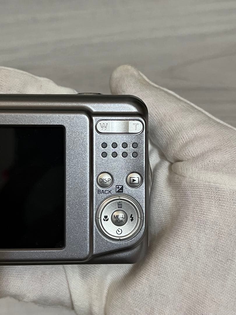 Fujifilm Compact Digital Camera Ax600 Sd