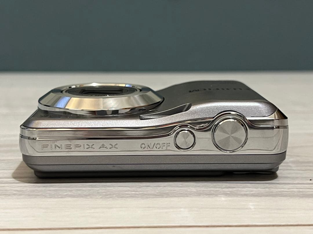 Fujifilm Compact Digital Camera Ax600 Sd