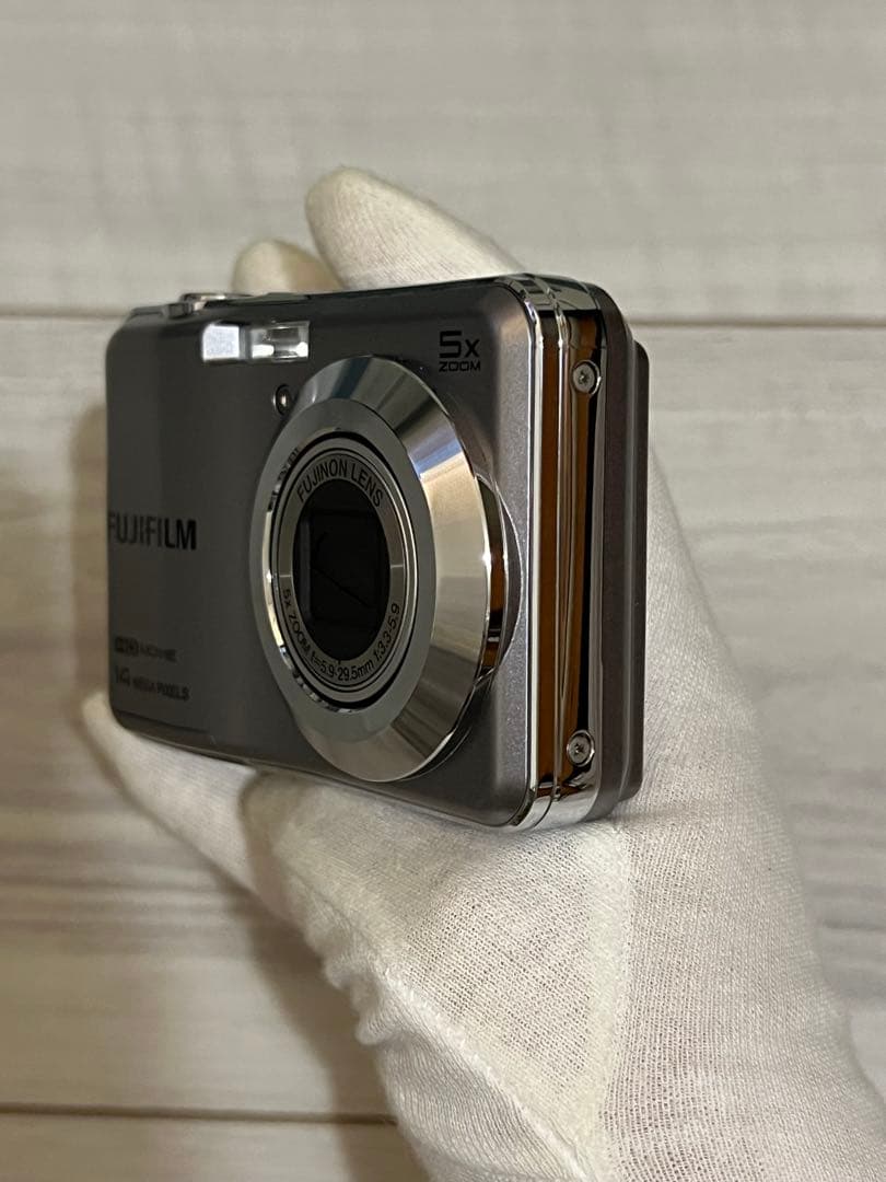 Fujifilm Compact Digital Camera Ax600 Sd
