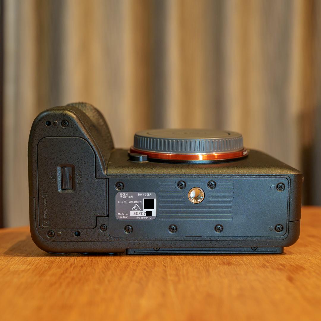 Sony Mirrorless Interchangeable Lips 1 Ilce-1 1195