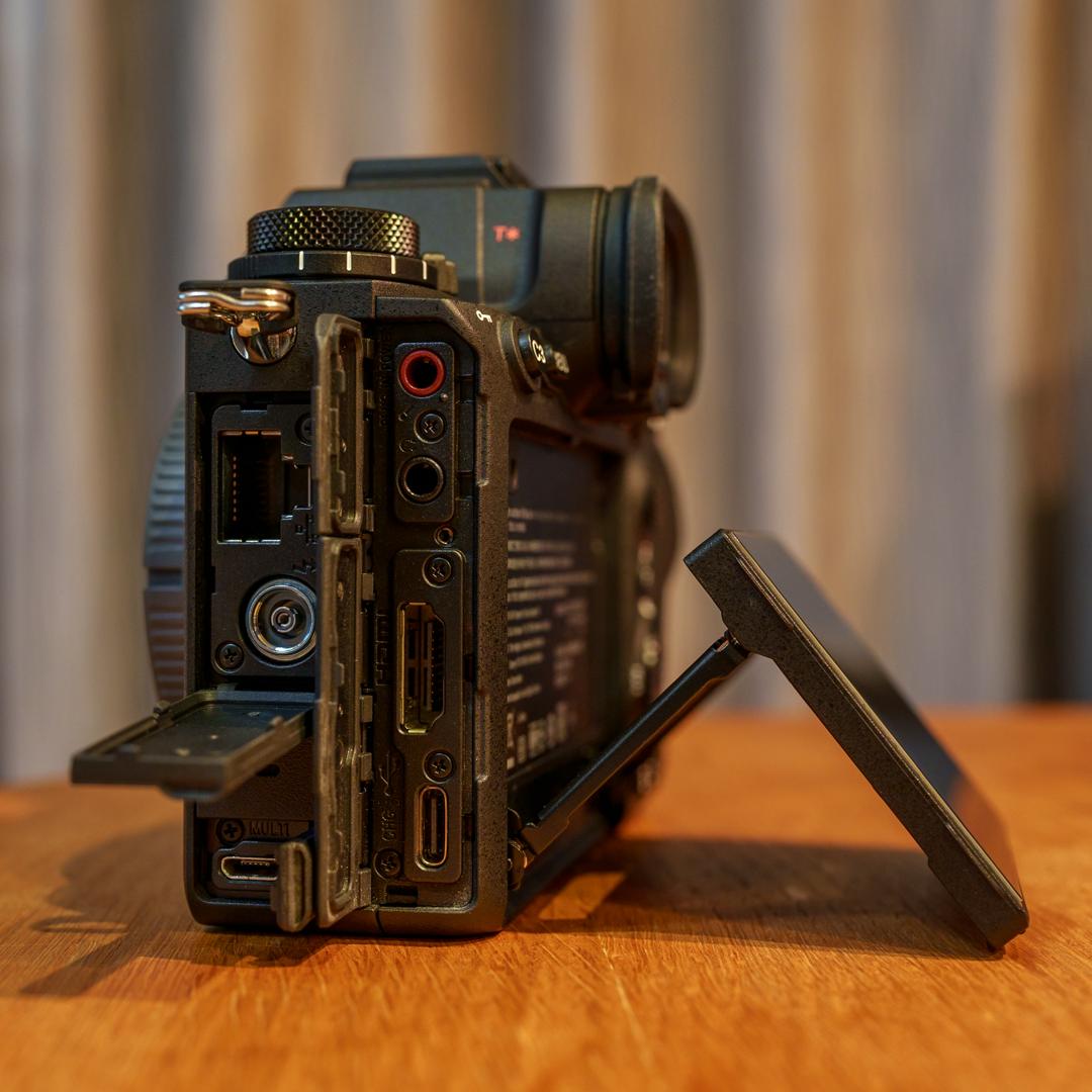 Sony Mirrorless Interchangeable Lips 1 Ilce-1 1195