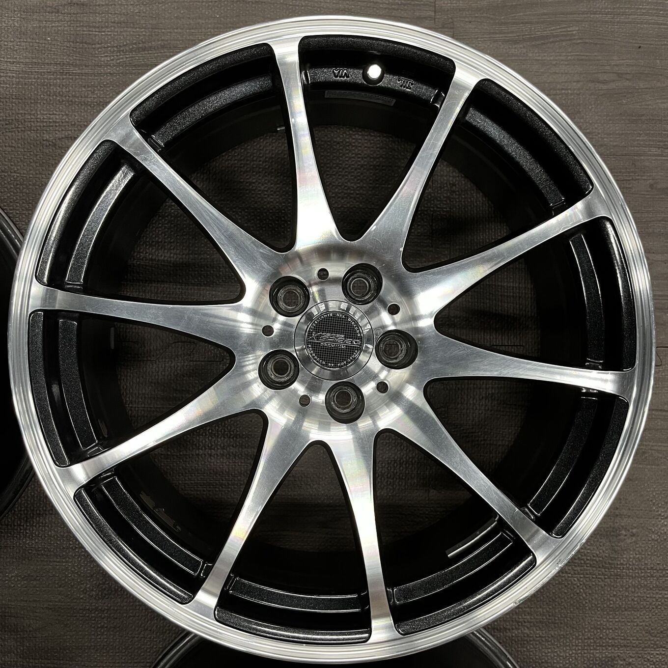 18 Inches Cross X-Speed 5X100 #662D40325