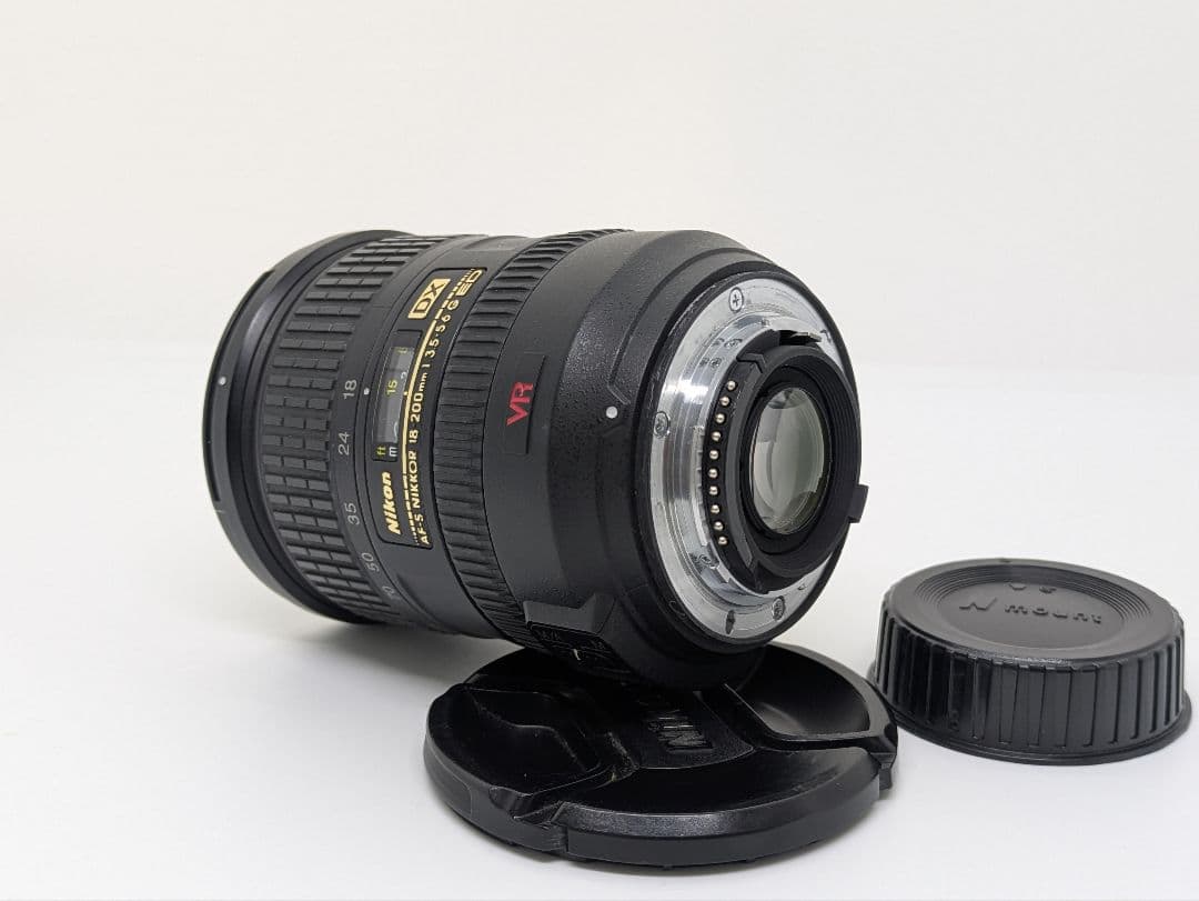 Nikon Zoom Lenses 8 4 Af-S 18-200Mm Vr