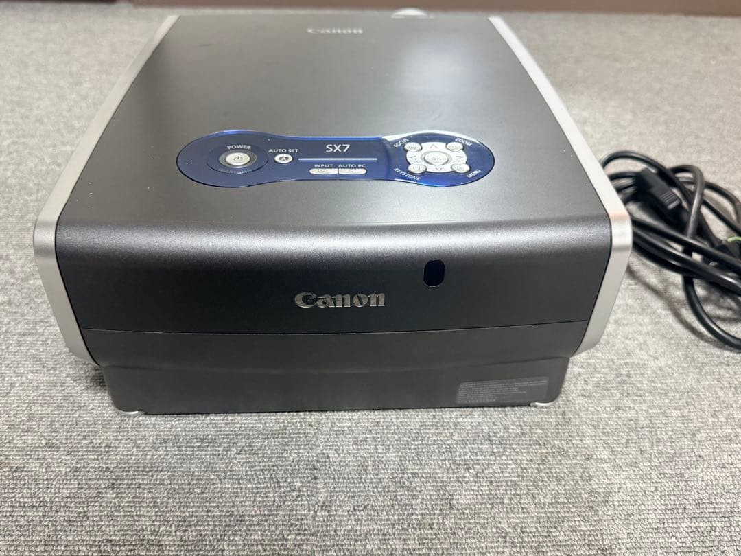 Canon Others Realis Sx7 4000Lm