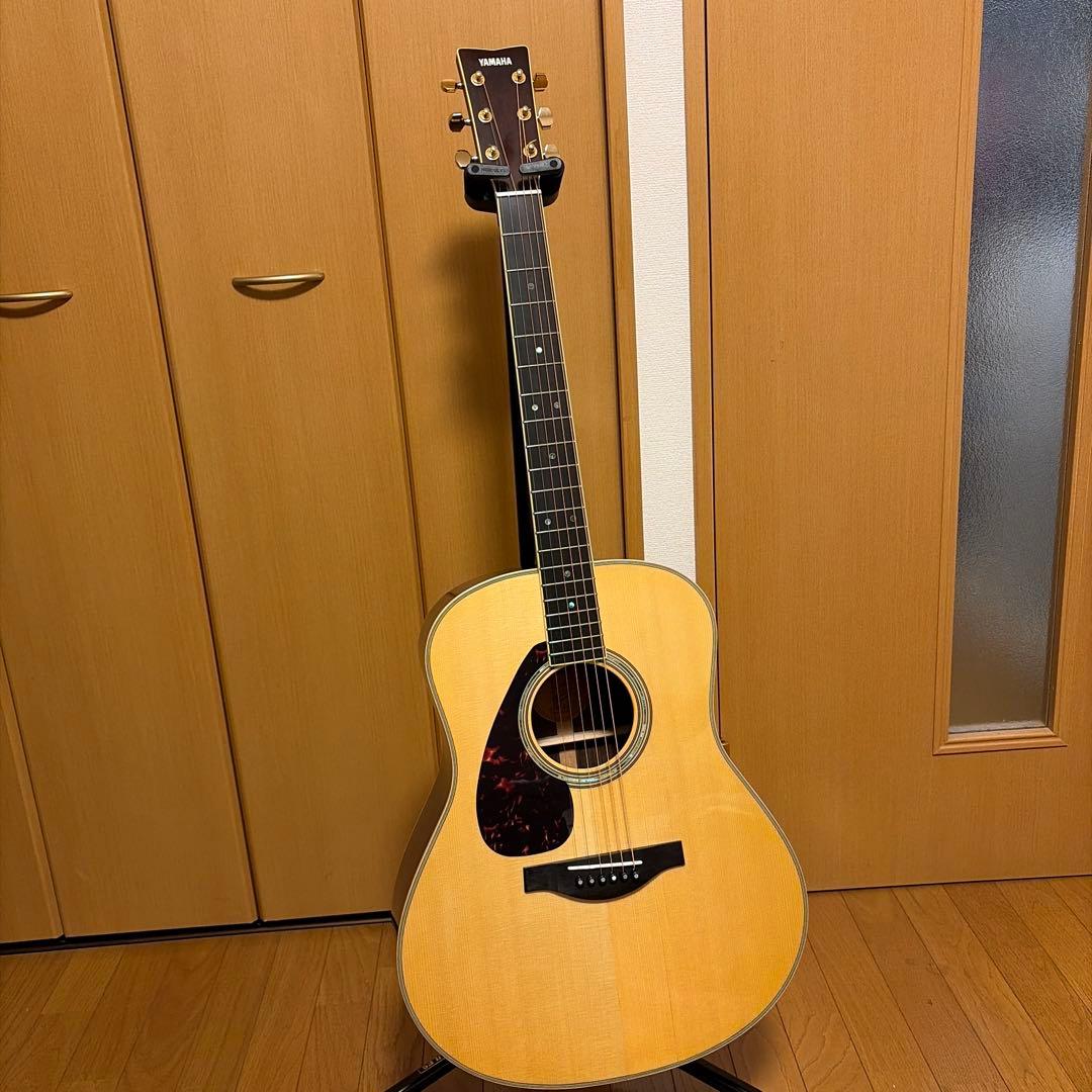 Yamaha Acoustic Guitar Ll16L Are Skb