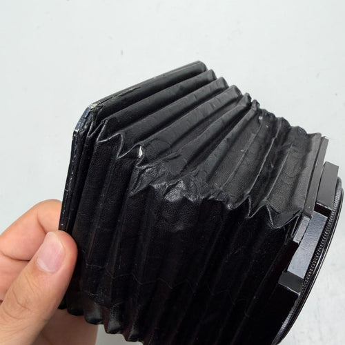 Mamiya Lens Hoods Bellows Hood 01