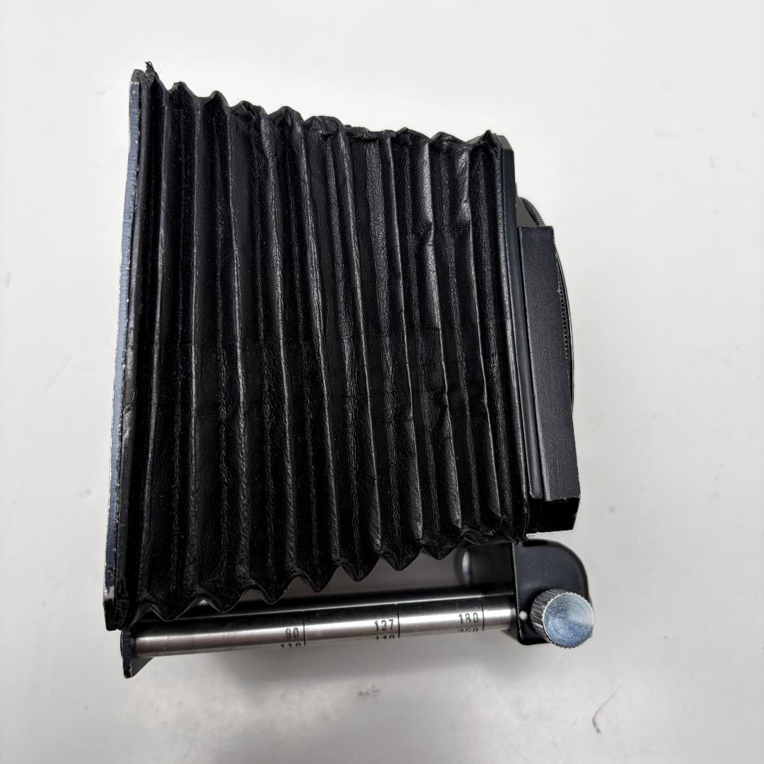 Mamiya Lens Hoods Bellows Hood 01