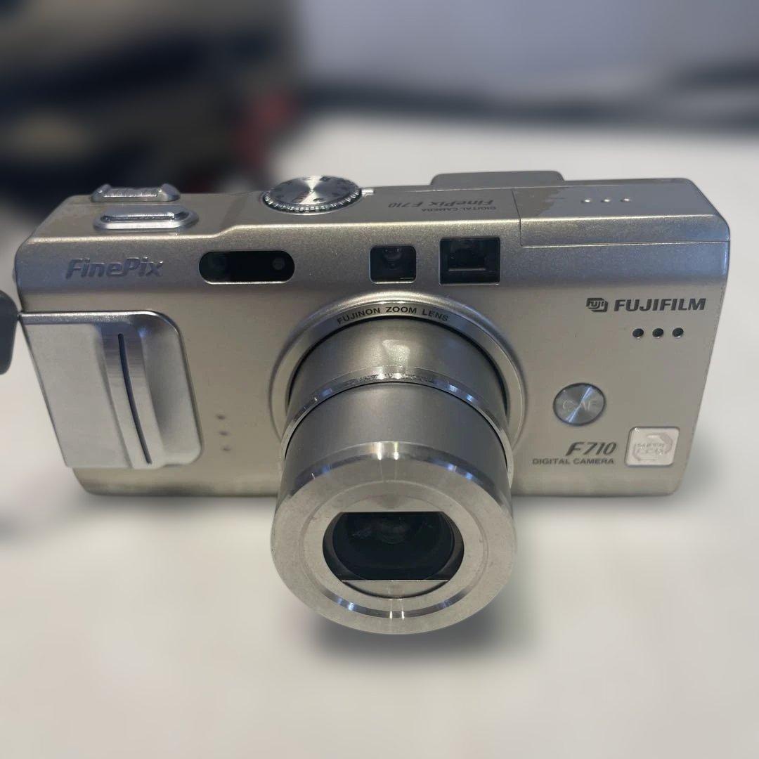 Fujifilm Compact Digital Camera Finepix F710