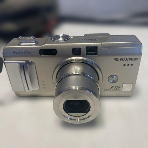 Fujifilm Compact Digital Camera Finepix F710