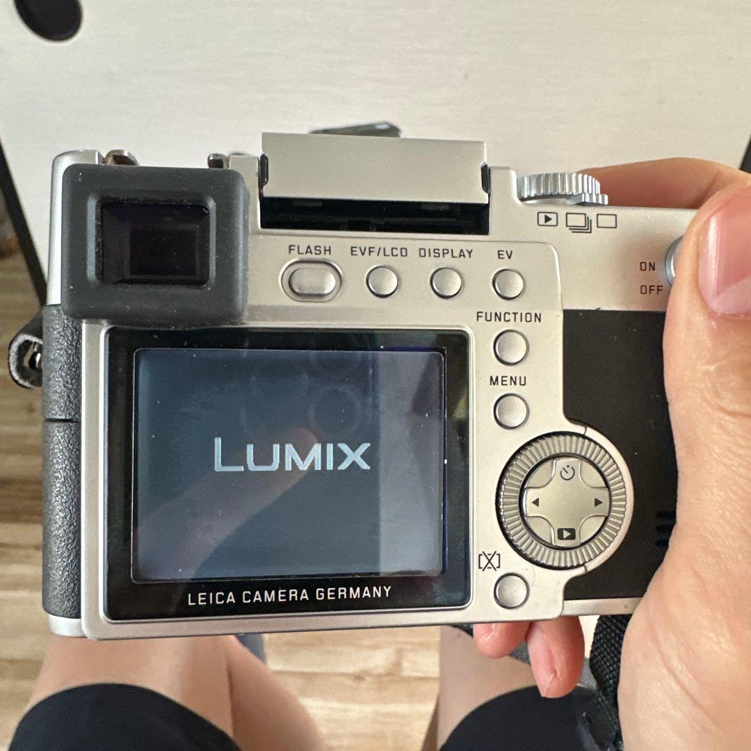 Leica Digital Slr Digilux 2(Lumix Dmc-Lc1)