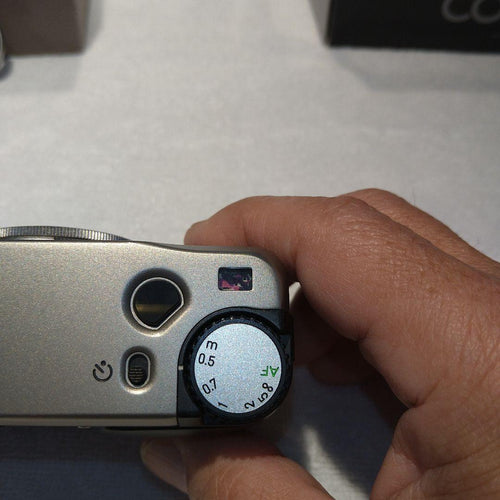 Contax Compact Camera (Film) Tvs