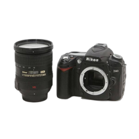 Nikon Digital Slr D90 Af-S Dx Vr 18-200G 262