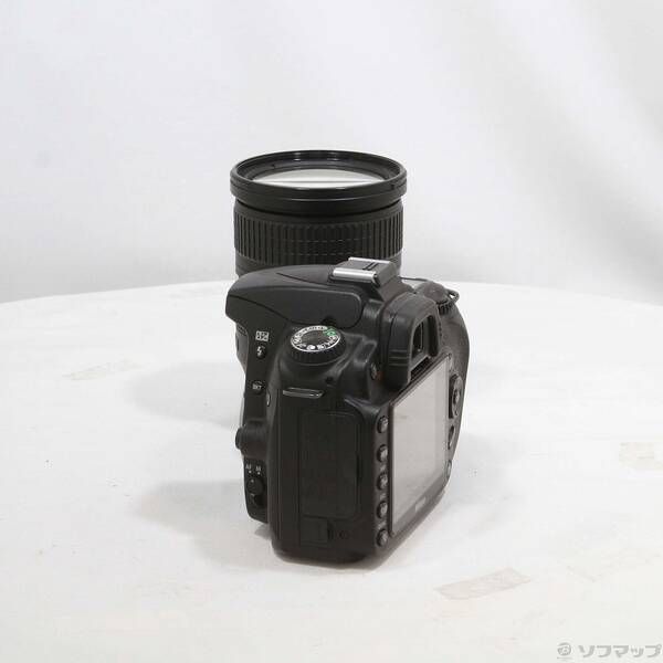 Nikon Digital Slr D90 Af-S Dx Vr 18-200G 262