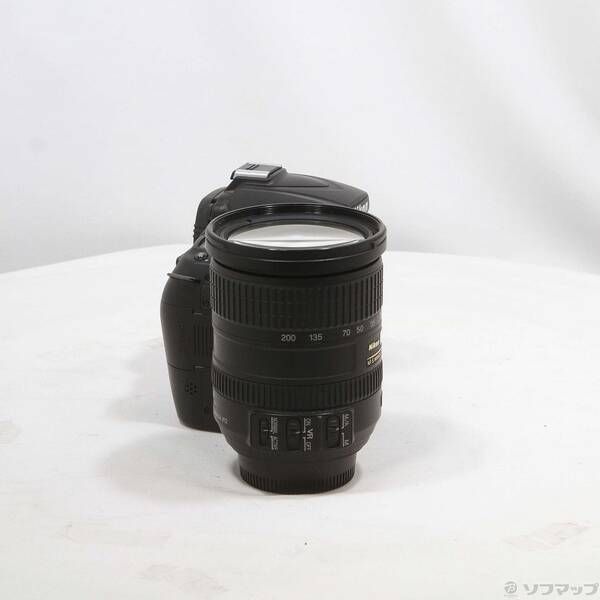 Nikon Digital Slr D90 Af-S Dx Vr 18-200G 262