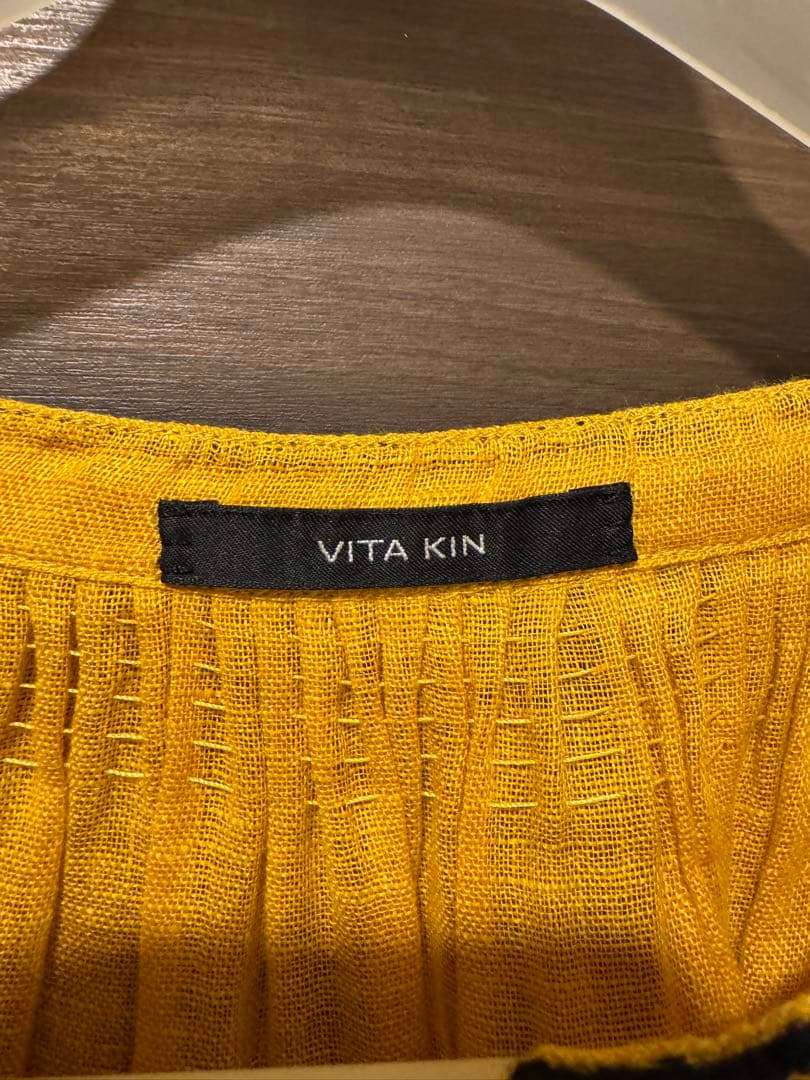 L'Appartement Long-Sleeve Vita Kin 17