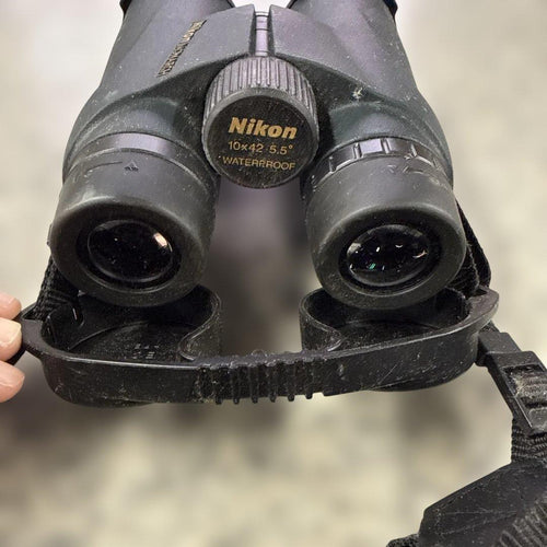 Nikon Binoculars Opera Glasses Monarch 10 42 5.5