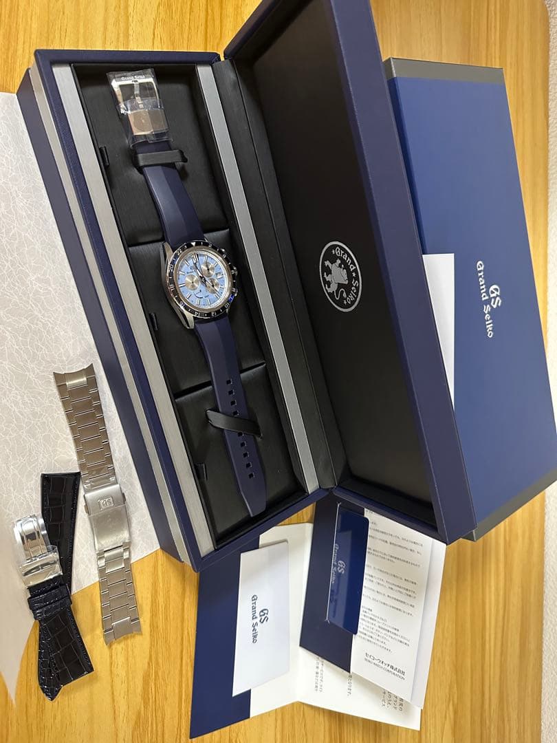 Grand Seiko Analog Watches Gmt 2023