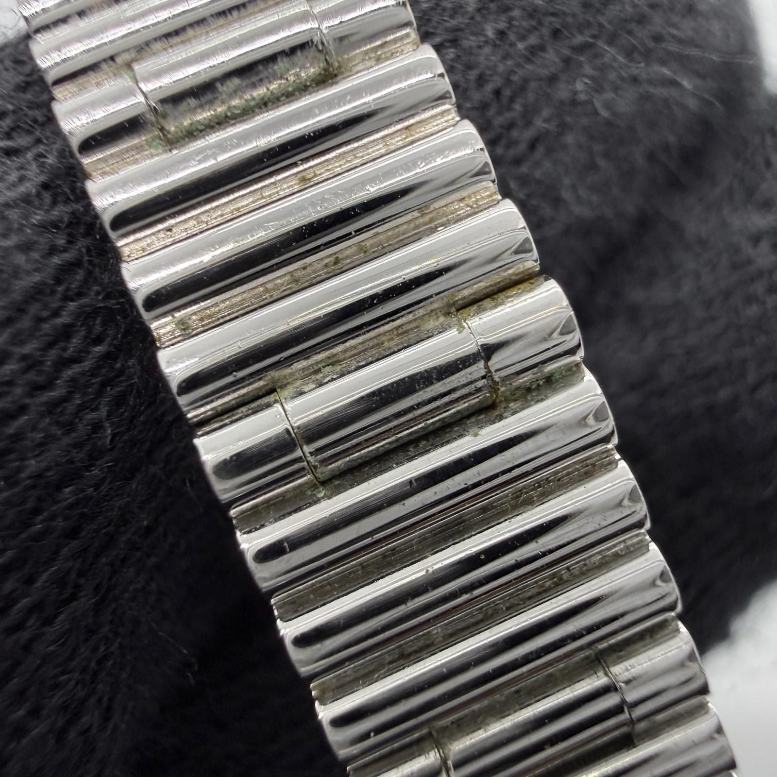 Omega Hand -Wound Clock Geneve