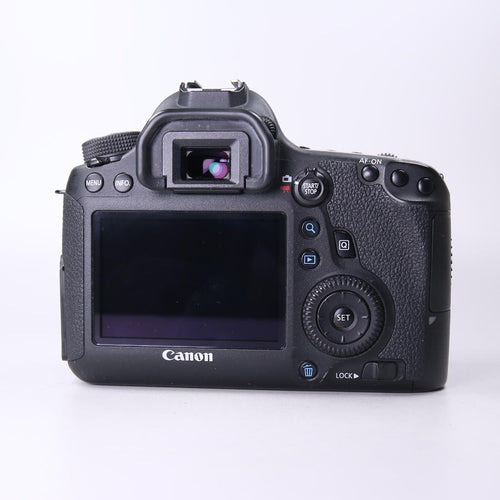Canon Digital Slr 6D Ef 24-105Mm F4 L 559