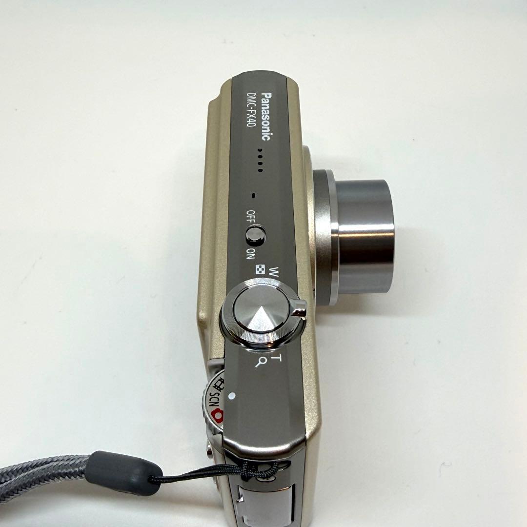 Panasonic Compact Digital Camera Lumix Dmc-Fx40