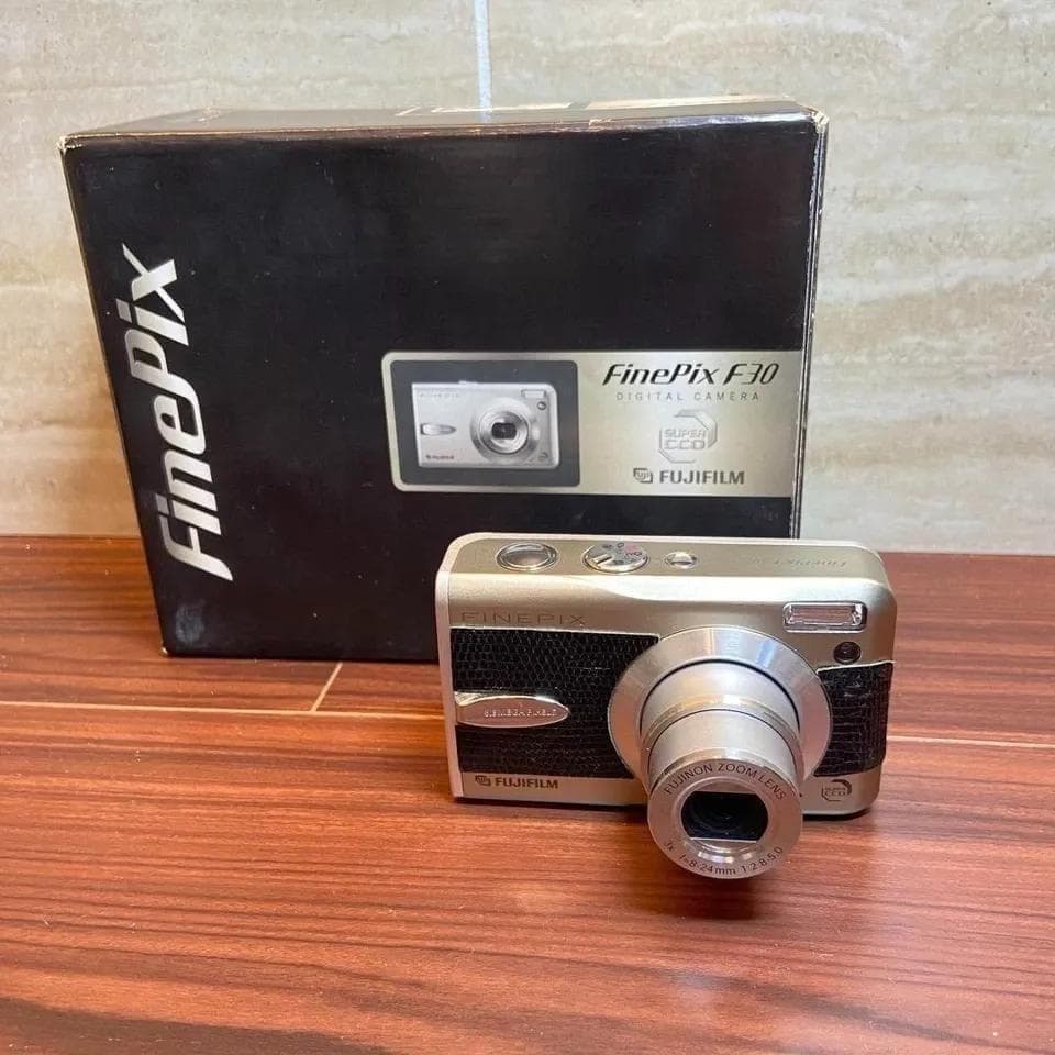Fujifilm Compact Digital Cameras Finepix F30 3442